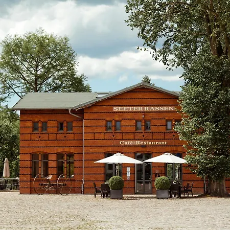 Hotel Landgut Stober 4*